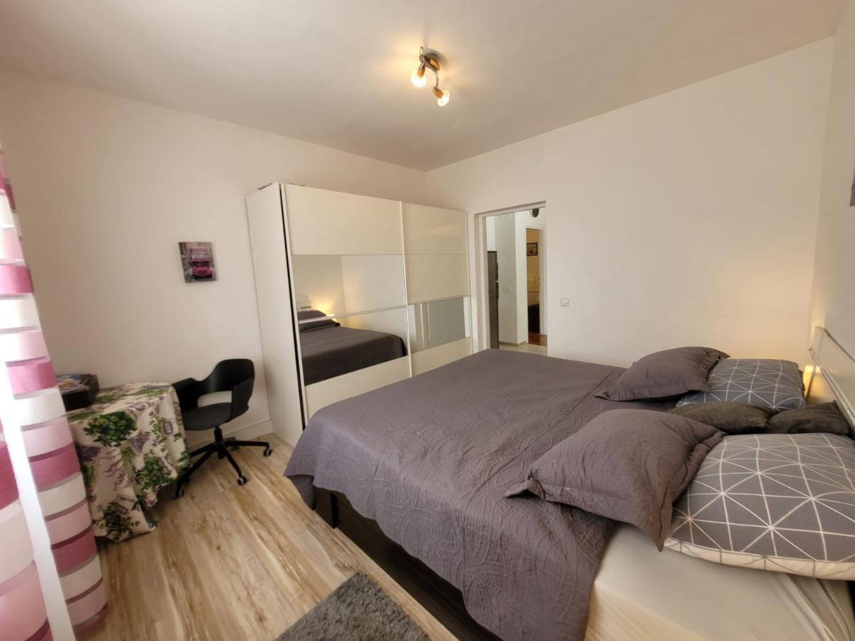 Ferienwohnung Mit Pool Kroatien Mit Meerblick Und Pool ลอฟราน ภายนอก รูปภาพ