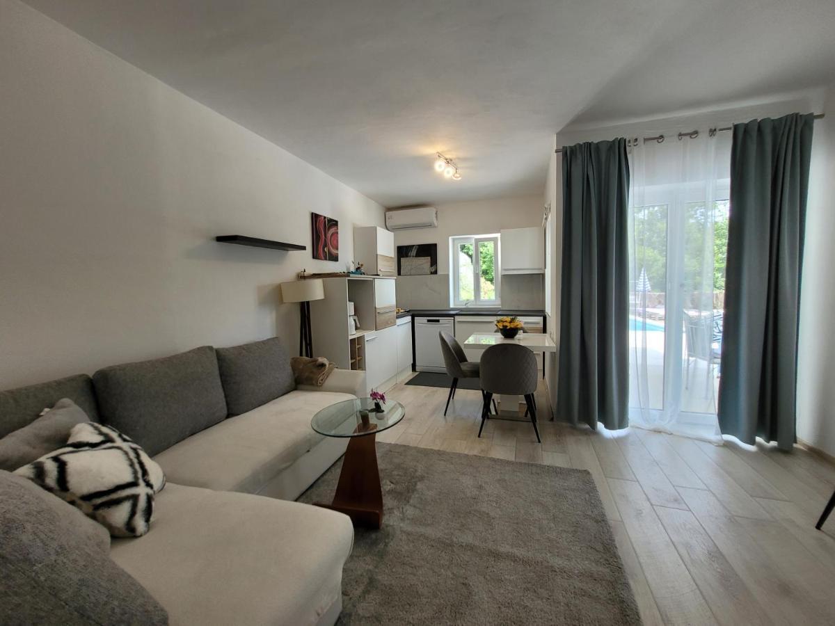 Ferienwohnung Mit Pool Kroatien Mit Meerblick Und Pool ลอฟราน ภายนอก รูปภาพ